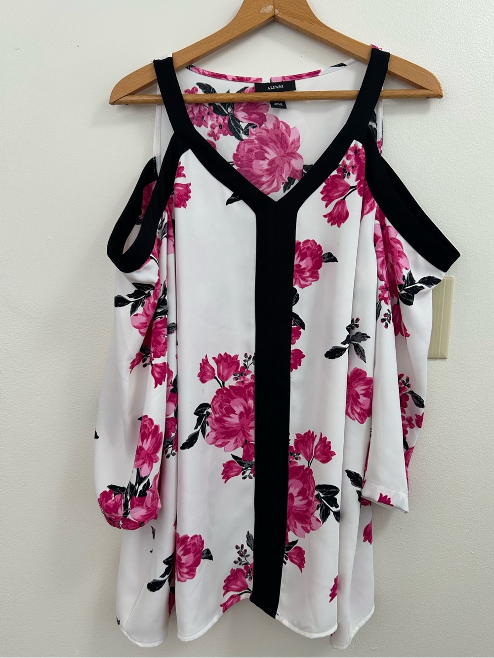 Alfani White Blouse with Pink Floral Print and Black Trim (XL)